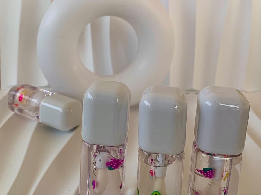 Clear lipgloss