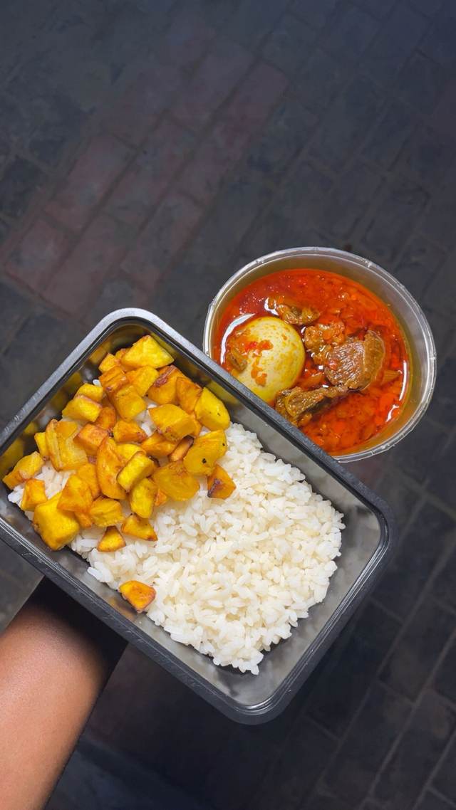 White rice, plantain, with beef&Egg sauce