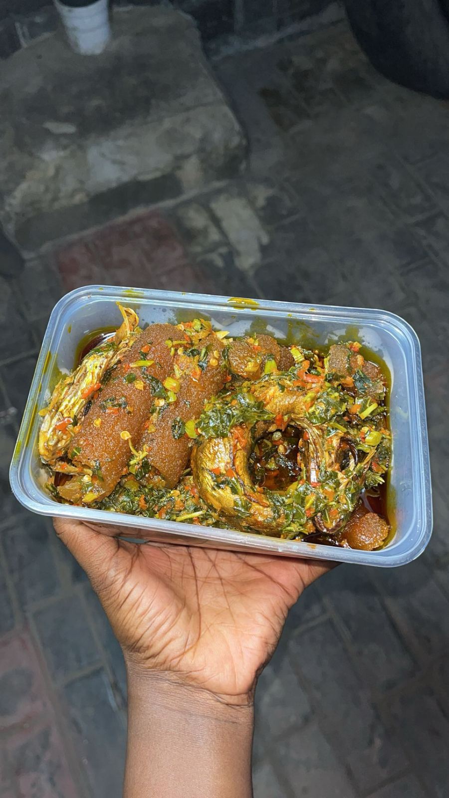 Vegetable soup (Eforiro) with proteins