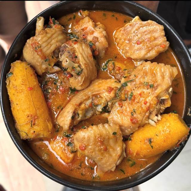 1.5Liltrs of TurkeyPeppersoup&Boiledplantain