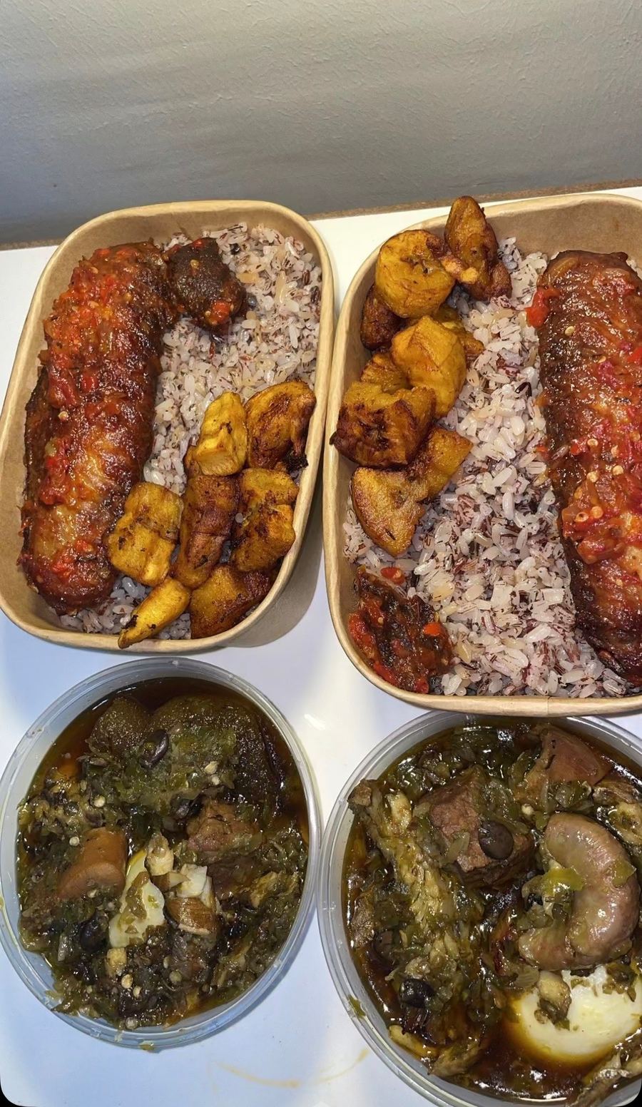 Ofada & Sauce with Turkey & plantain