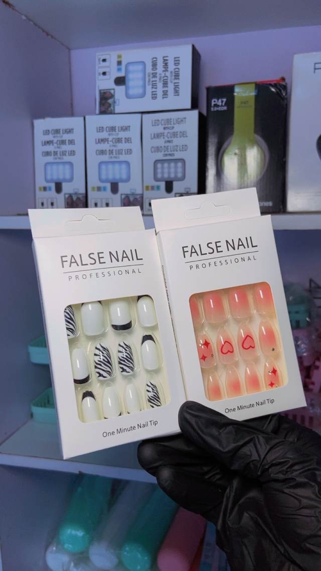 Press-on nails