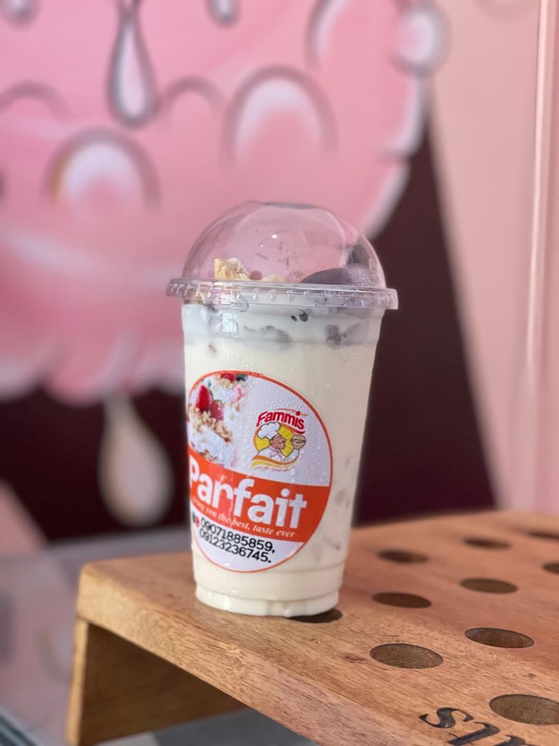 Fruit parfait