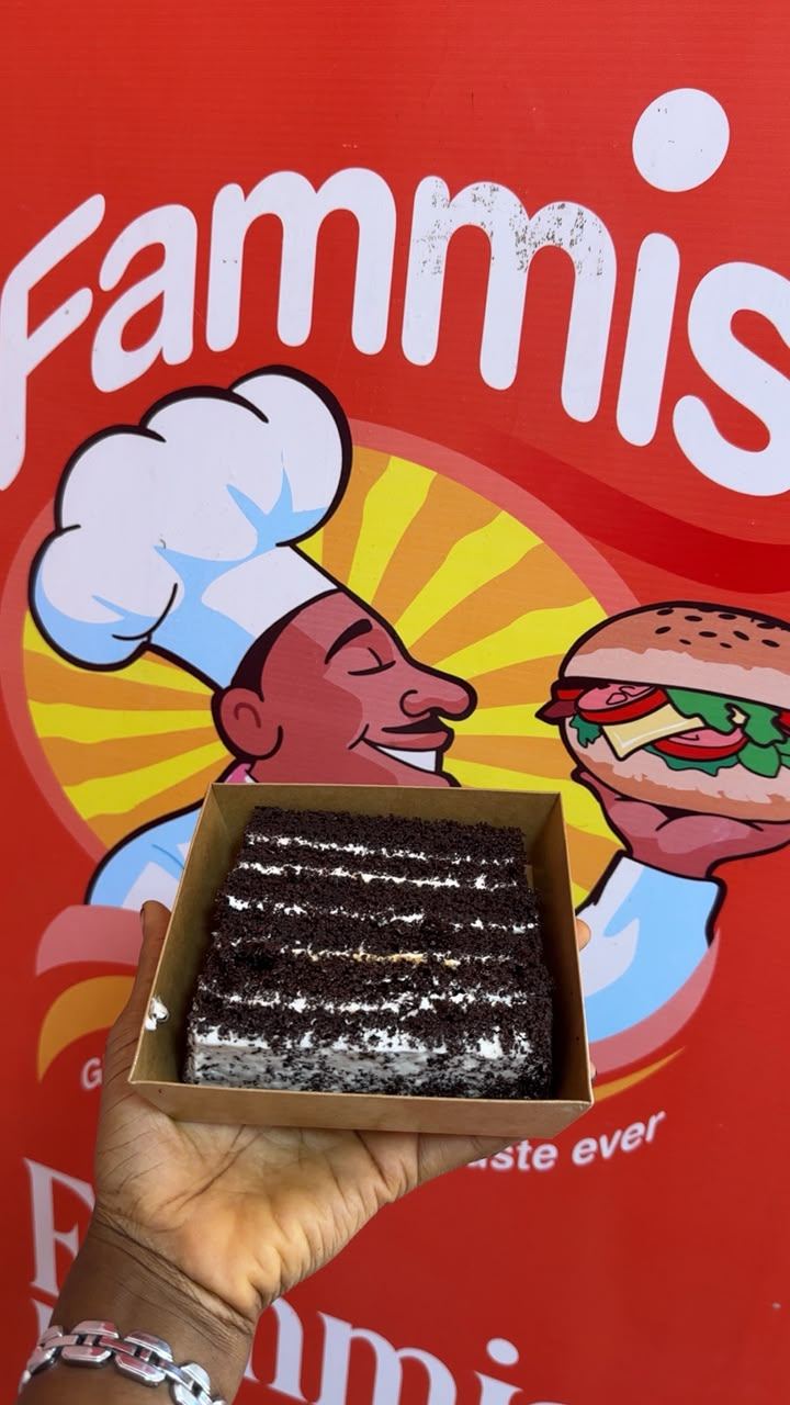 Cake slice