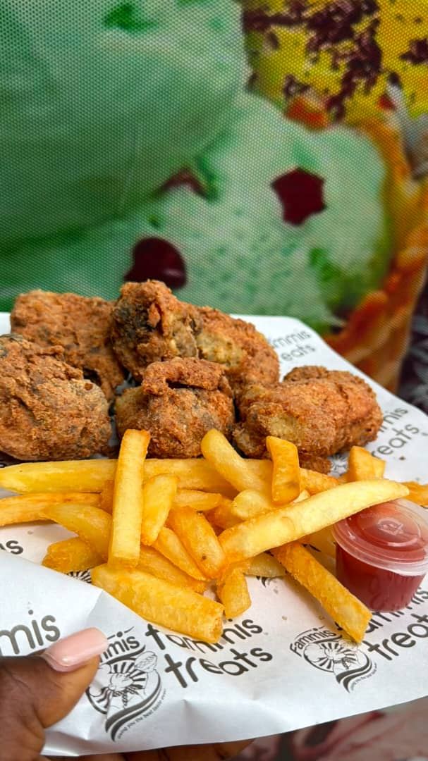 4 chicken and chips