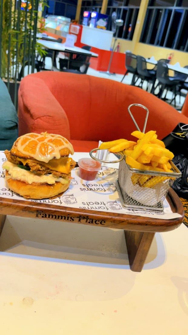 Burger with fries