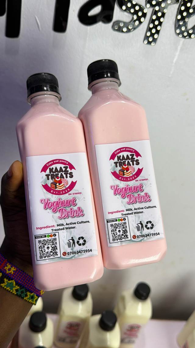 Strawberry yogurt drink 50cl