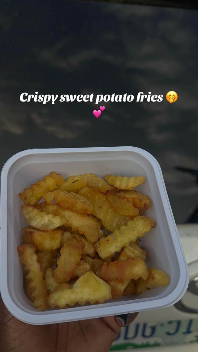 Crispy potato fries