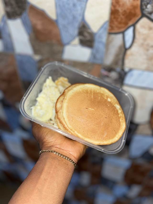 Pancake 🥞 and scrambled egg