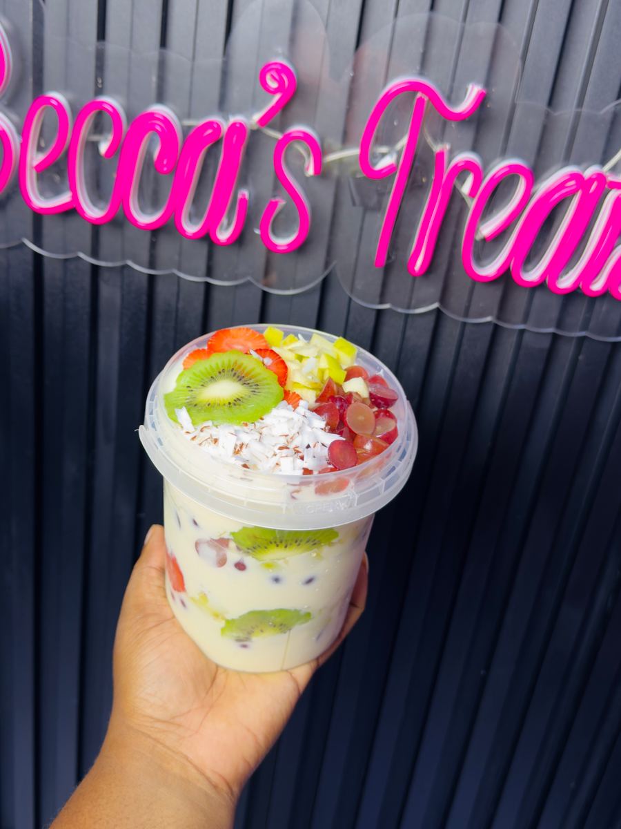1L fruit parfait